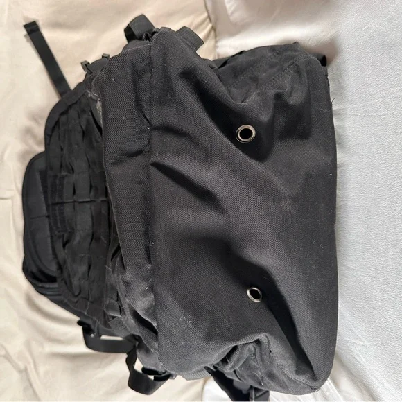 5.11 Tactical Rush 72 Backpack - 55L - Black Pre Owned Large Gorpcore Backpack - Picture 16 of 16